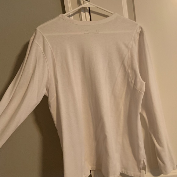 under armour shirt - Picture 3 of 3